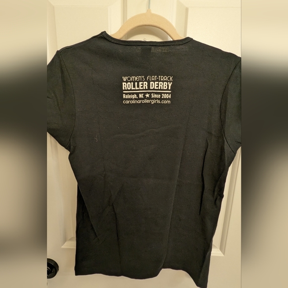 Carolina Rollergirls size XL women's fitted Tshirt - Picture 5 of 5